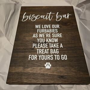 Biscuit bar sign